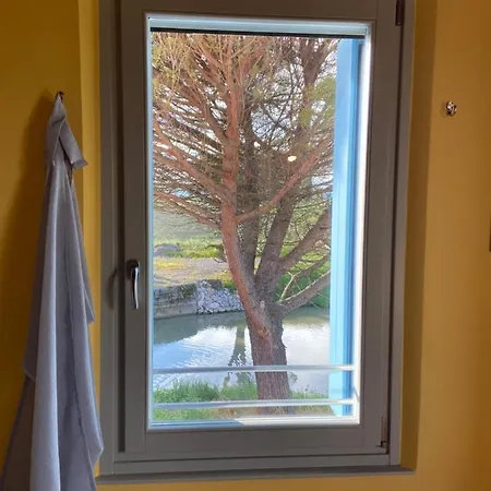 Riva Mondina Farmház *